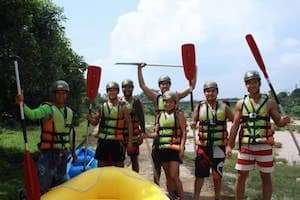 Chèo Ghềnh Vượt Thác Ở Đà Lạt