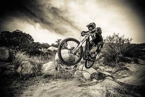 10 điều không thể thiếu với Rider Mountain Bike