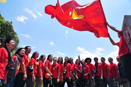 đu dây vượt thác đu dây vượt thác