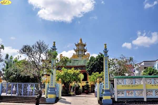 Cẩm nang hướng dẫn chi tiết cho người đi du lịch Bảo Lộc – Lâm Đồng Cẩm nang hướng dẫn chi tiết cho người đi du lịch Bảo Lộc – Lâm Đồng